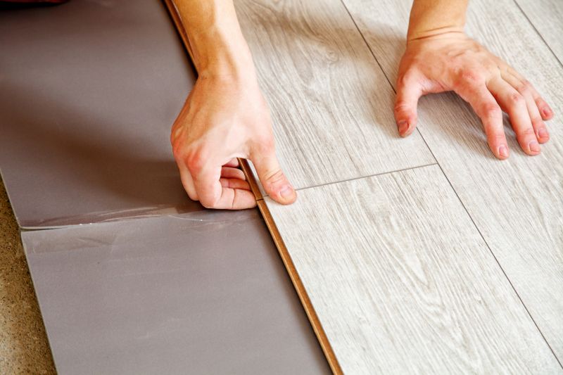 Laminate Floor Replacement in Del Valle, TX